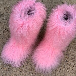 Pink Real Fur Shaggy Boots sizes 7,7.5, 8, 8.5 only